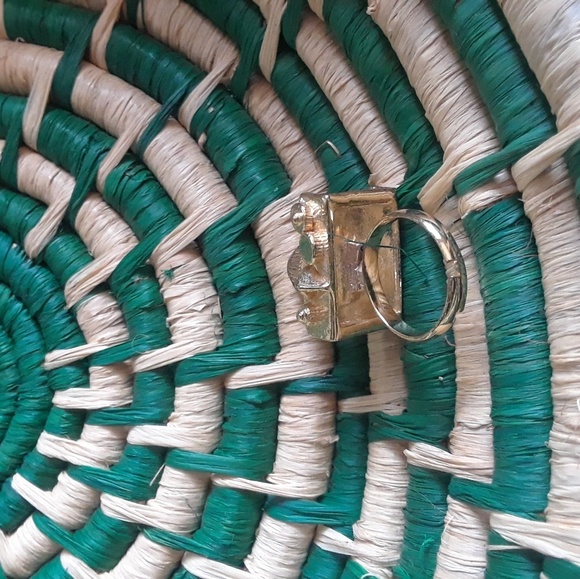 Camera ring - Picture 3 of 3